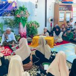 Suasana acara memperingati Maulid Nabi Muhammad SAW di SDN 4 Kasongan Lama, Jumat 19 September 2025